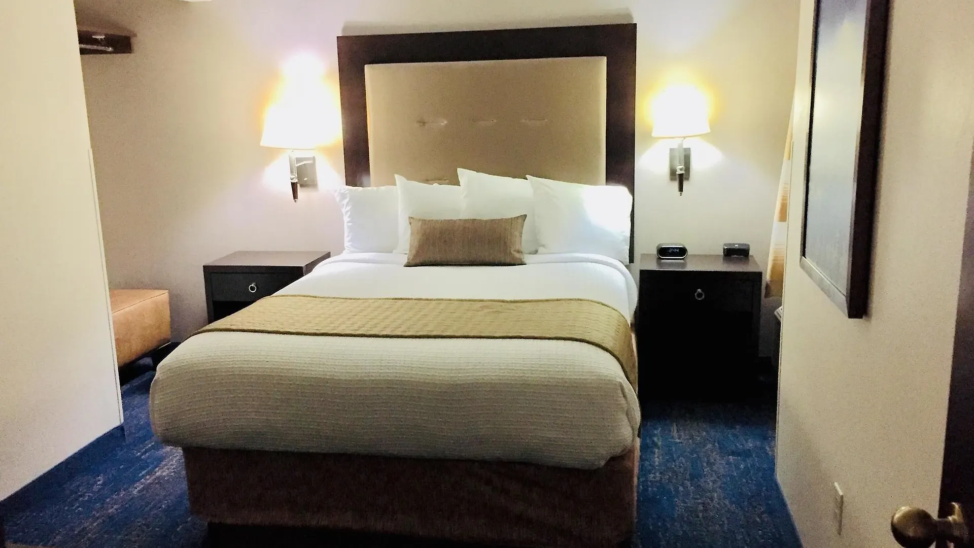 Best Western Plus Portland Airport Hotel & Suites 3*,  United States