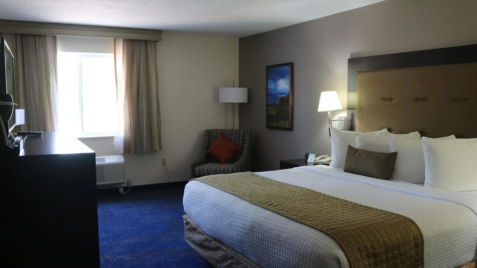 Best Western Plus Portland Airport Hotel & Suites