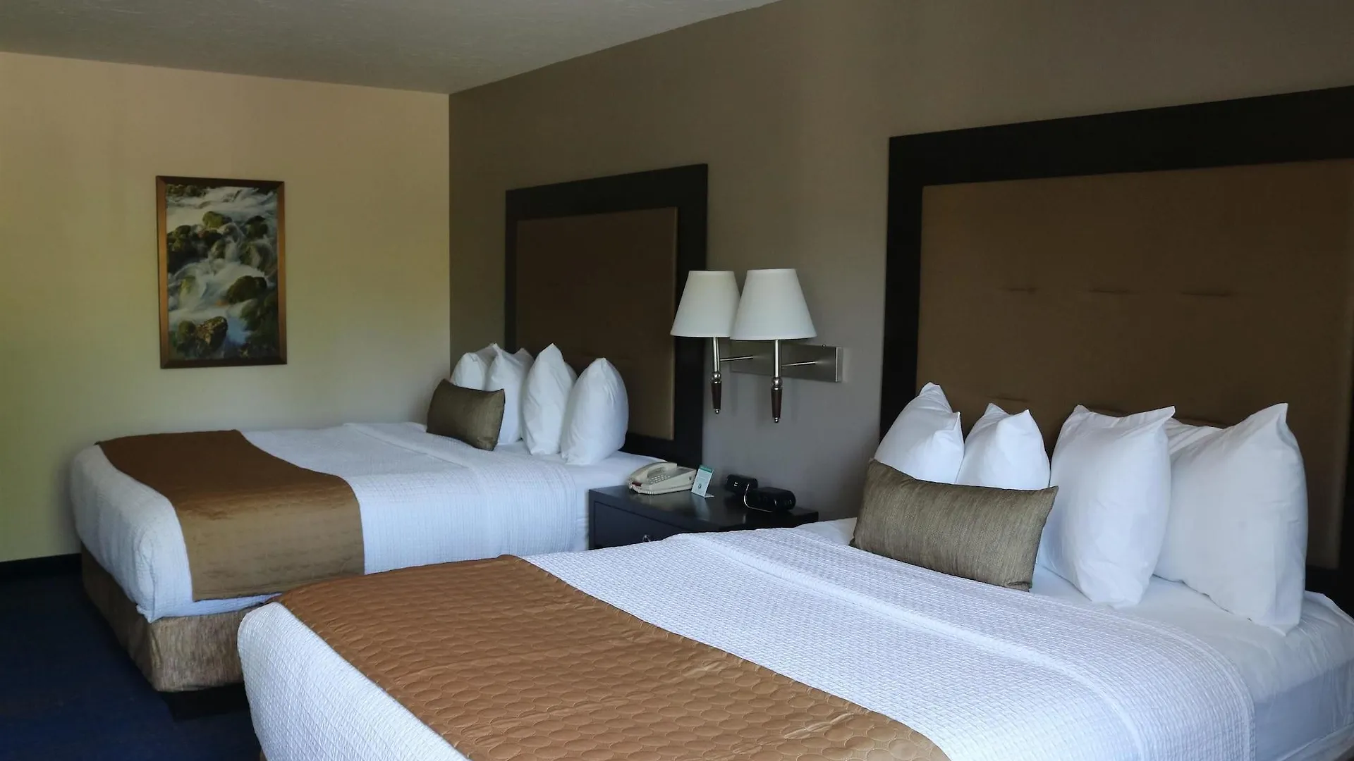 Best Western Plus Portland Airport Hotel & Suites