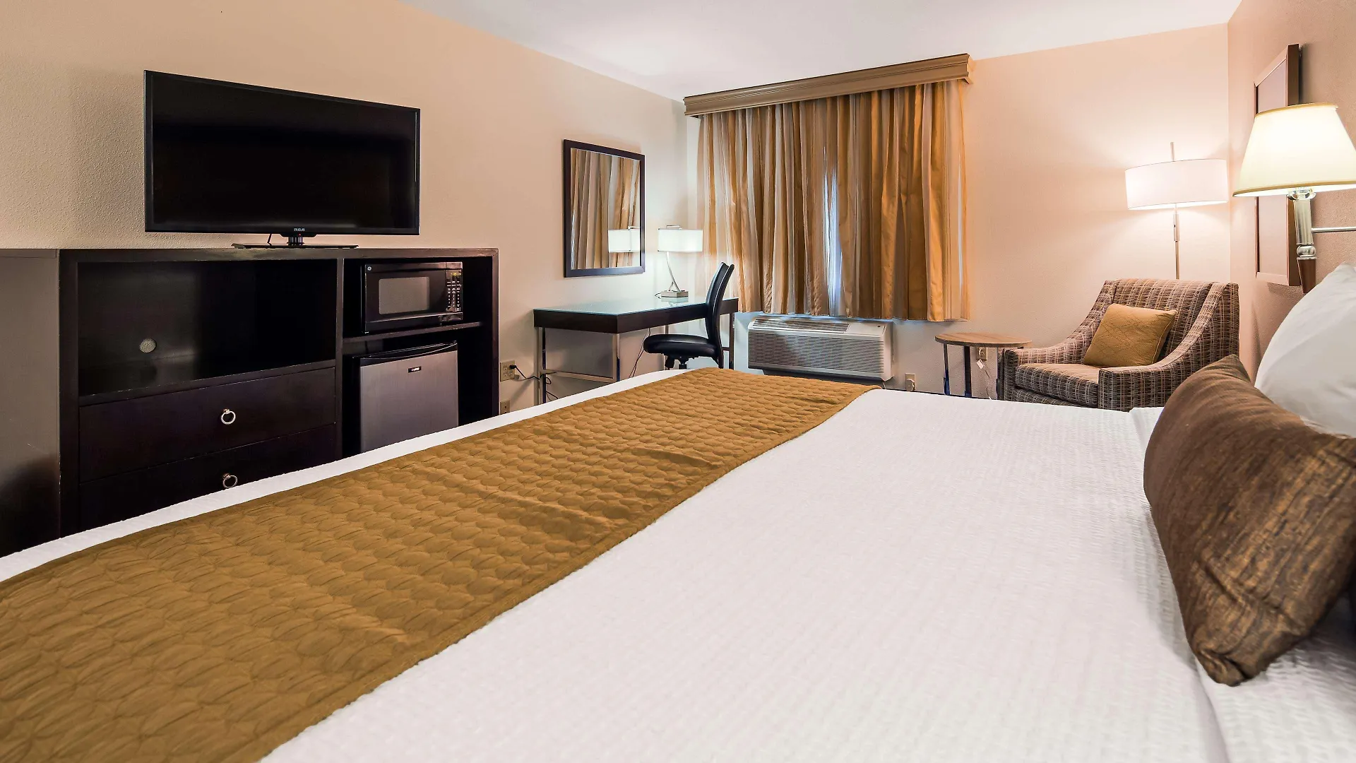 ***  Best Western Plus Portland Airport Hotel & Suites United States