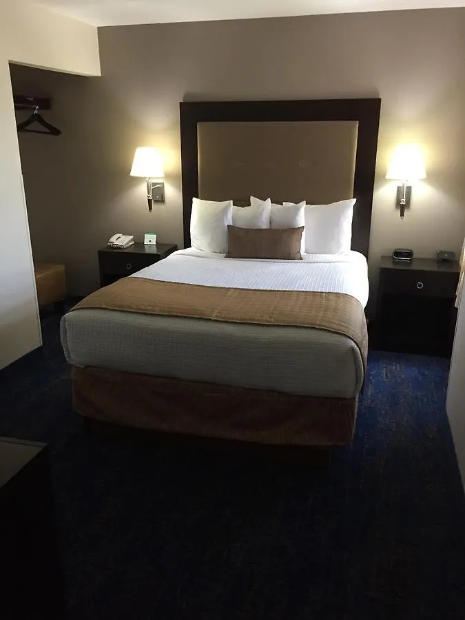 Best Western Plus Portland Airport Hotel & Suites